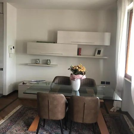Apartment Direttamente A Sirmione