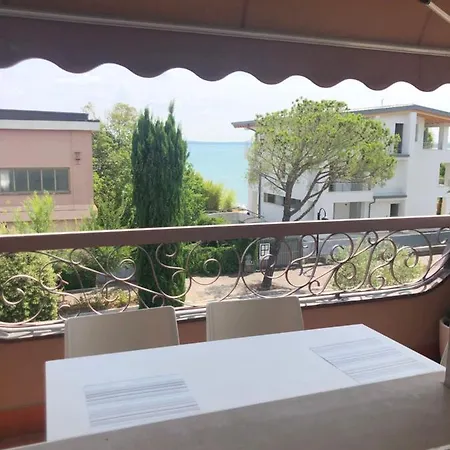 Direttamente A Lägenhet Sirmione
